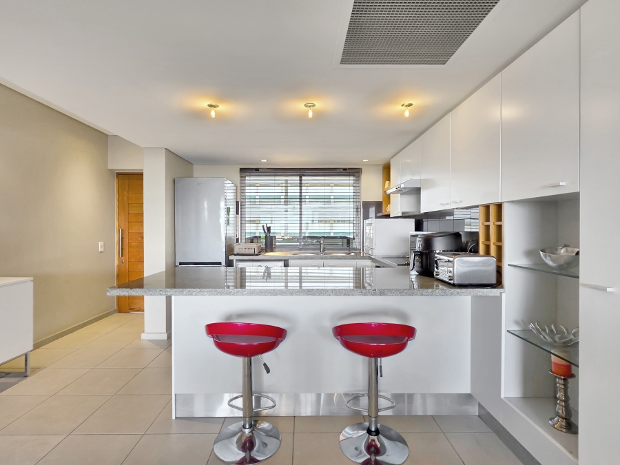 2 Bedroom Property for Sale in De Waterkant Western Cape